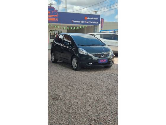 HONDA FIT 1.4 LX 16V FLEX 4P MANUAL HONDA FIT 1.4 LX 16V FLEX 4P MANUAL